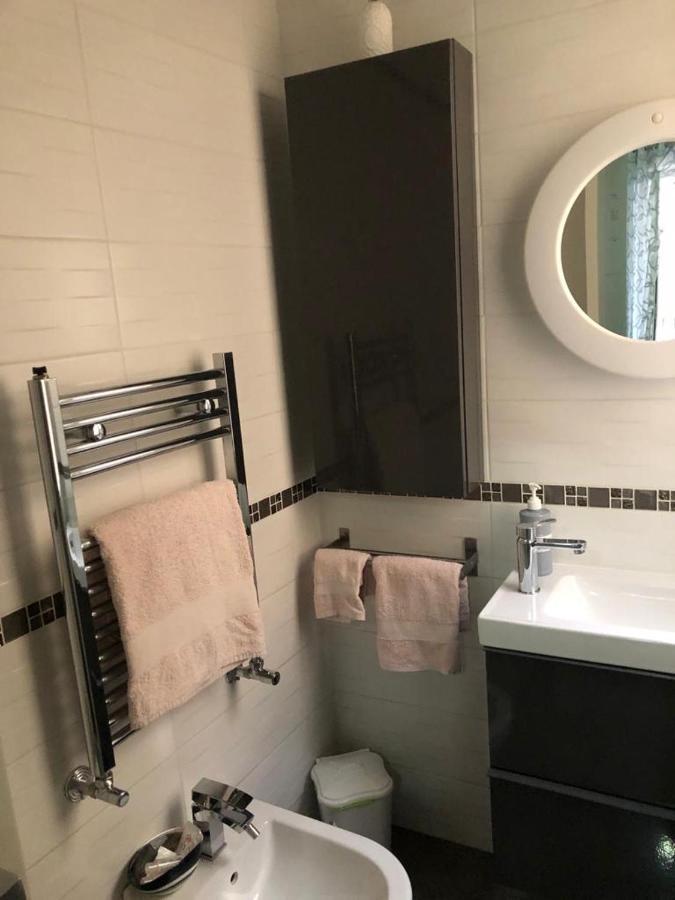 نابولي B&B Michela المظهر الخارجي الصورة