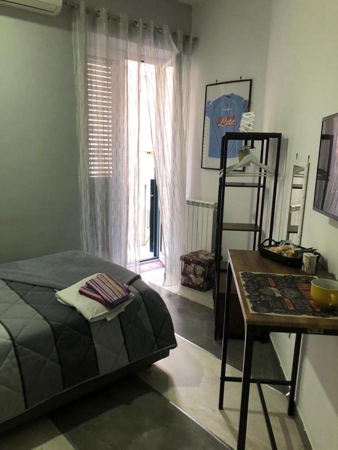نابولي B&B Michela المظهر الخارجي الصورة